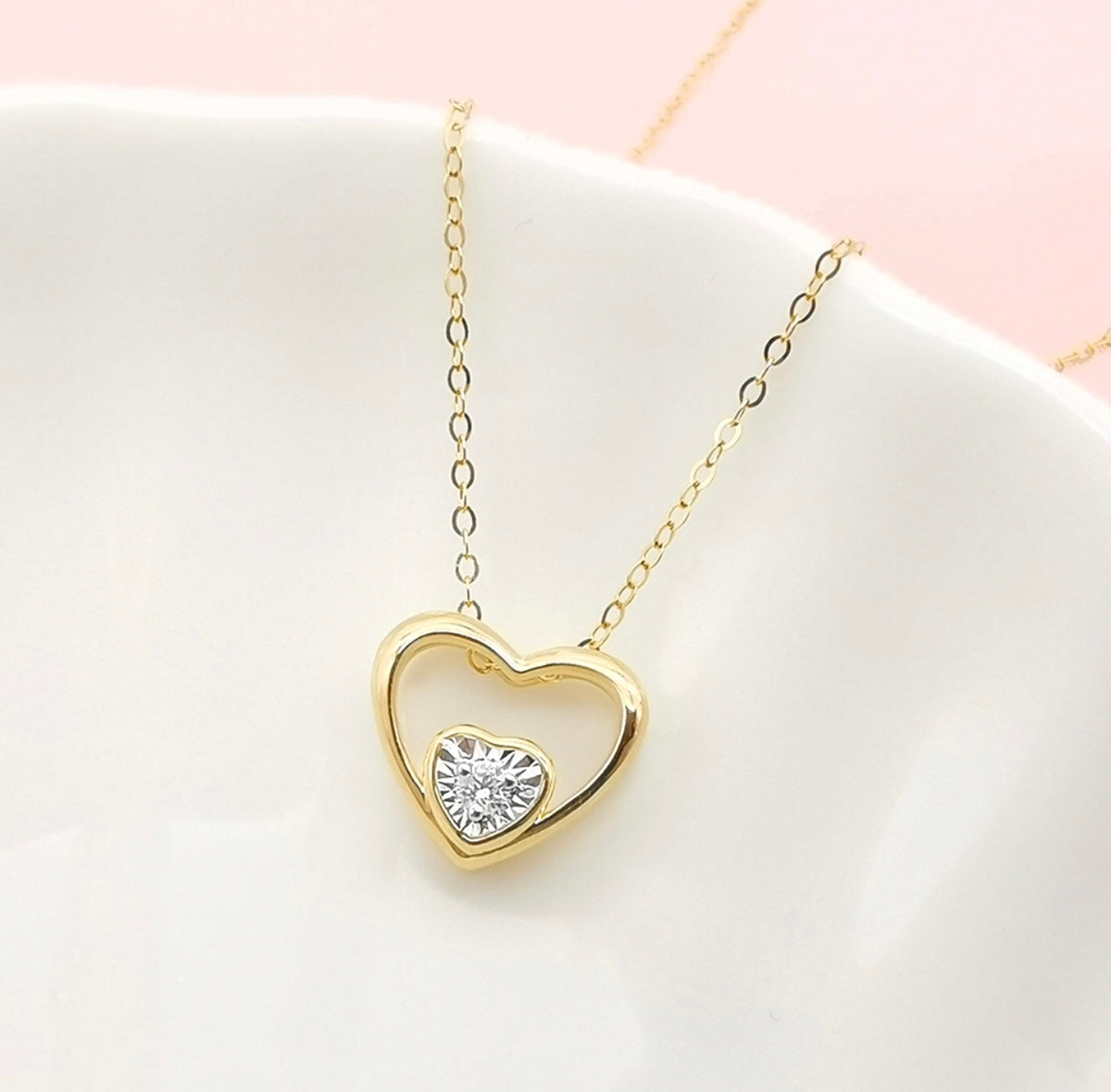 Diamond in Heart 18 Karat Gold Necklace – Sharon I Paris 1986 Fine Jewelry